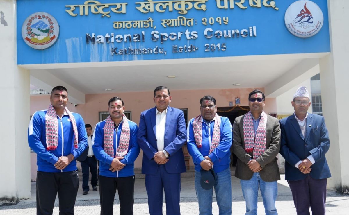 कुस्ती टोलीको बिदाइ