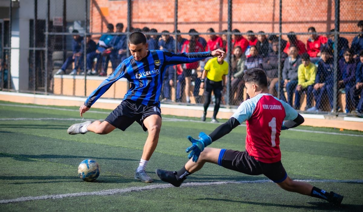 न्यु एरा र एक्सेल्सियर सेमिफाइनलमा