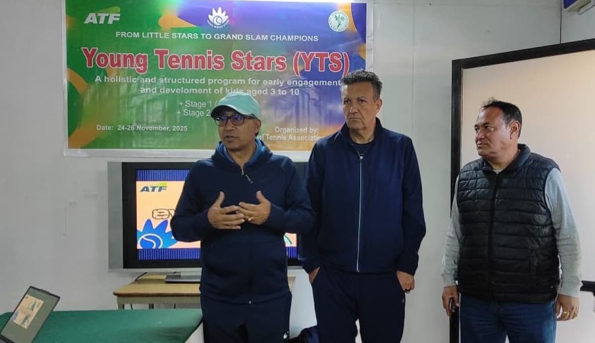 यङ टेनिस स्टार्स सुरु