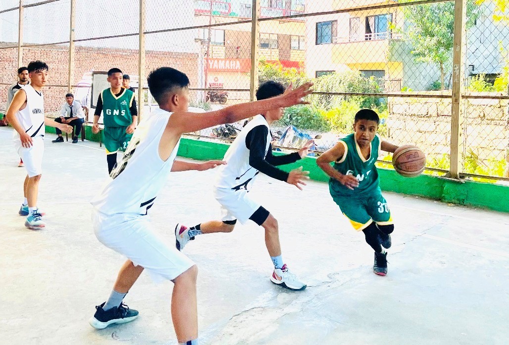 ग्रिनफिल्डलाई दोहोरो सफलता