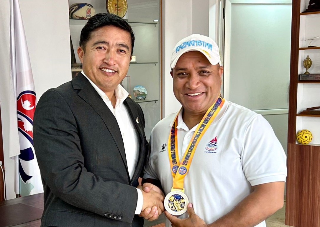 केदारमानलाई विश्व स्ट्रेन्थलिफ्टिङ एण्ड इन्क्लाइन बेन्च प्रेसमा स्वर्ण