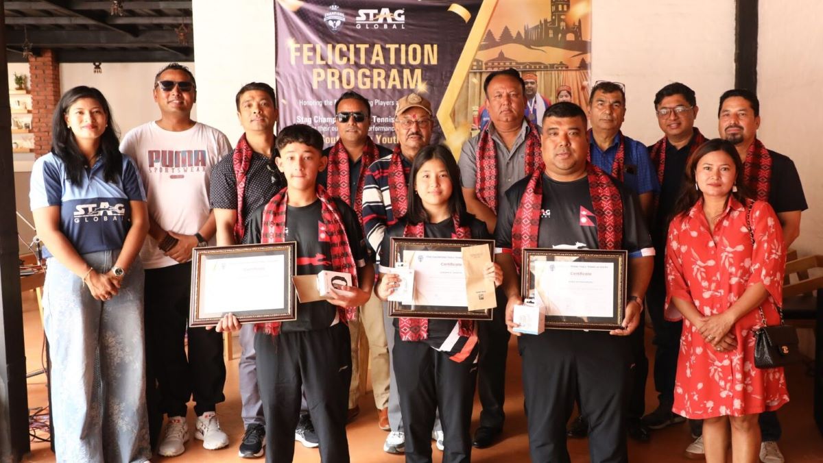 स्ट्यागद्वारा पदक विजेता निश्चल र सुरम्या सम्मानित