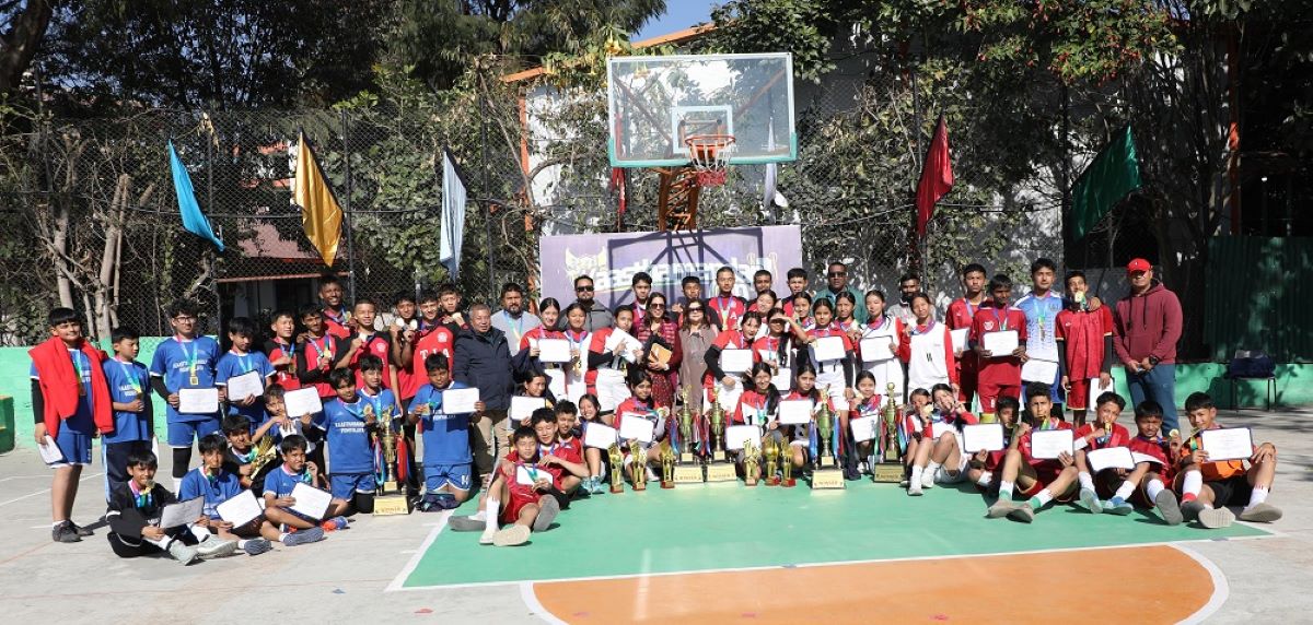 काष्ठमण्डप कपमा ५ टिम च्याम्पियन