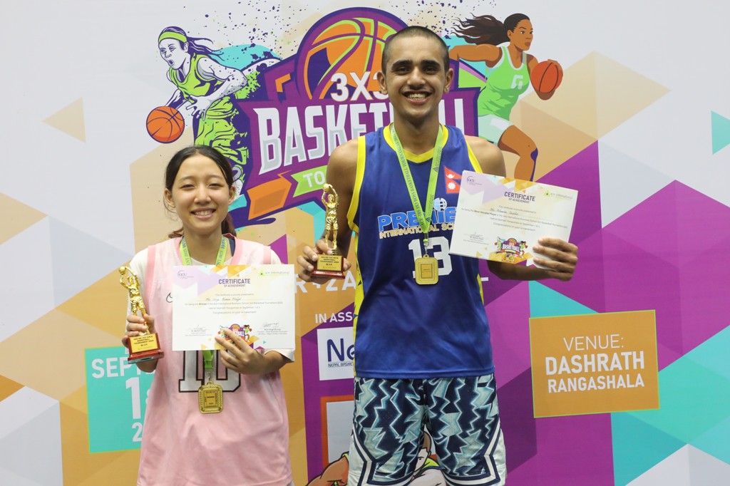 एस आईबीएस बास्केटबलमा प्रिमियर र क्वासन च्याम्पियन