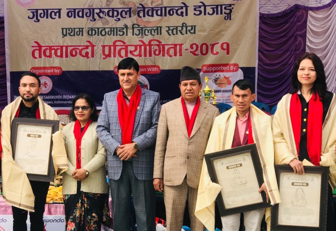 ऐतिहासिक कांस्य पदक विजेता पलेशा सम्मानित