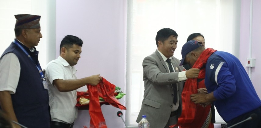 राखेप सदस्य सचिवद्वारा कबड्डी टोलीलाई बिदाई