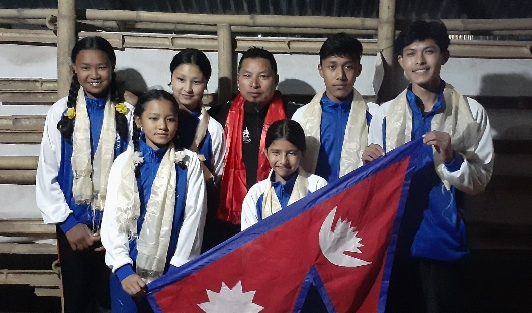 नेपाललाई ४ स्वर्ण