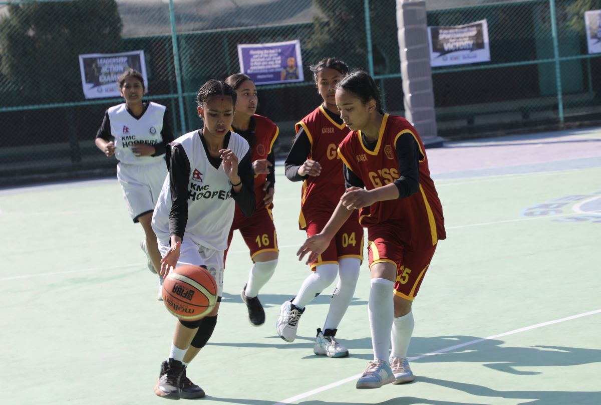 आयोजक केएमसीको विजयी शुरूवात