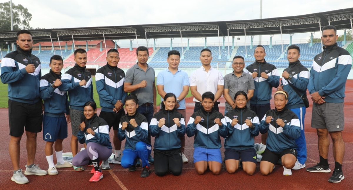 एसियाड बक्सिङका १८ सदस्यलाई इन्फिनिटीद्वारा ट्रयाकसुट