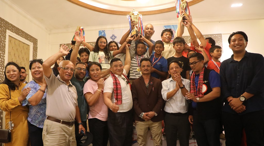 पौडीमा जेम्स स्कुलले जित्यो उपाधि