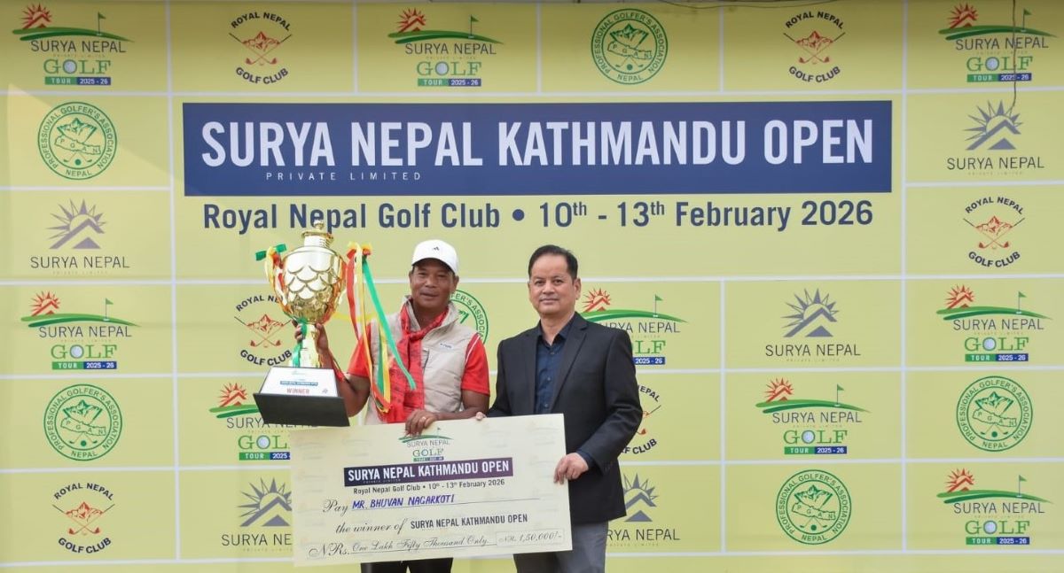 भुवनलाई सूर्य नेपाल काठमाडौं ओपनको उपाधि
