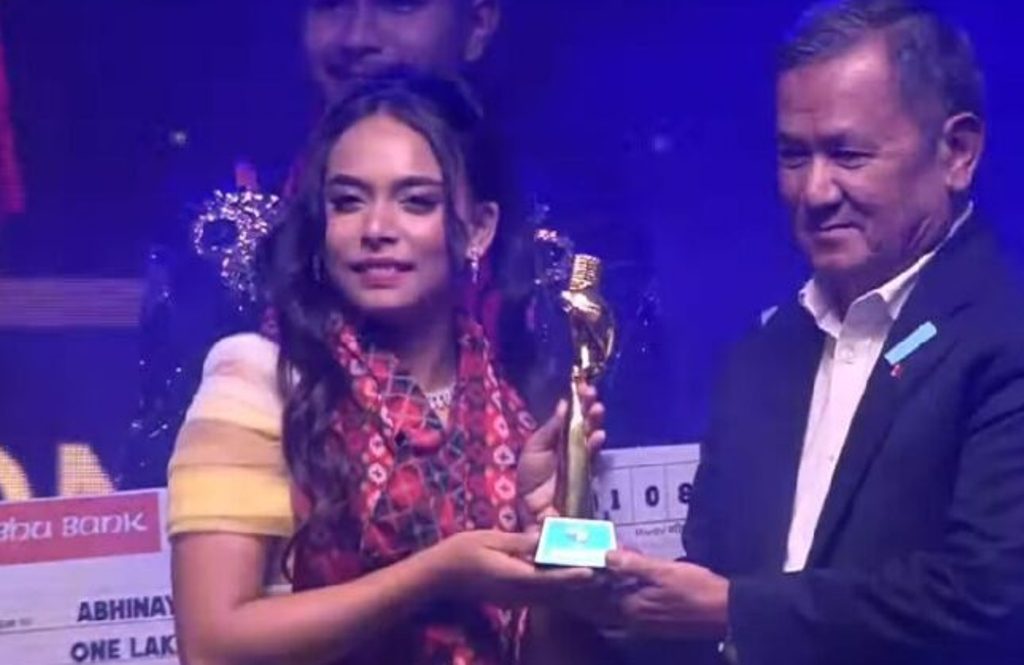 नेपाल आइडल सिजन-६ को विजेता गङ्गा सोनाम