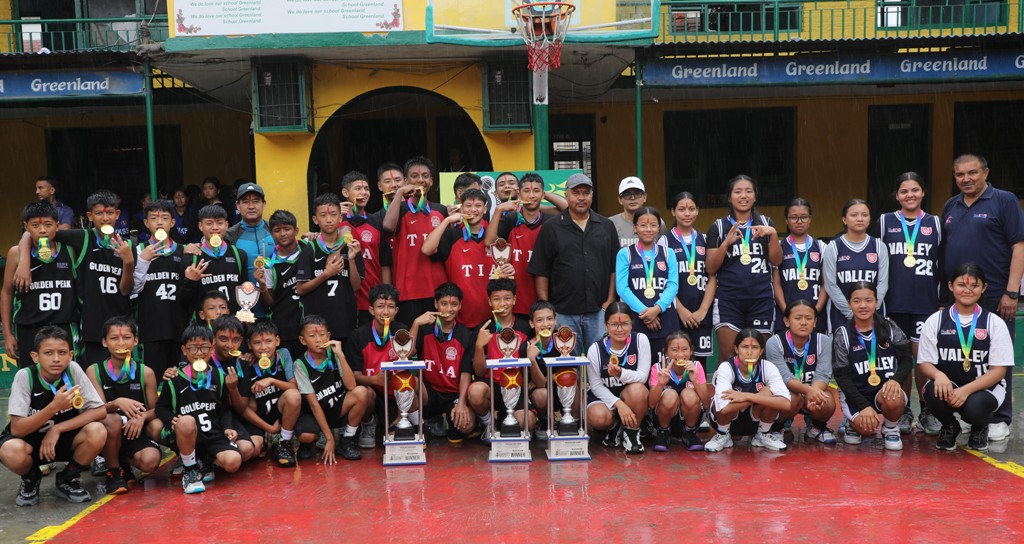 ग्रिनल्यान्ड अन्तरविद्यालय बास्केटबलको उपाधि टीआईए, गोल्डेनपिक र भ्याली पब्लिकलाई