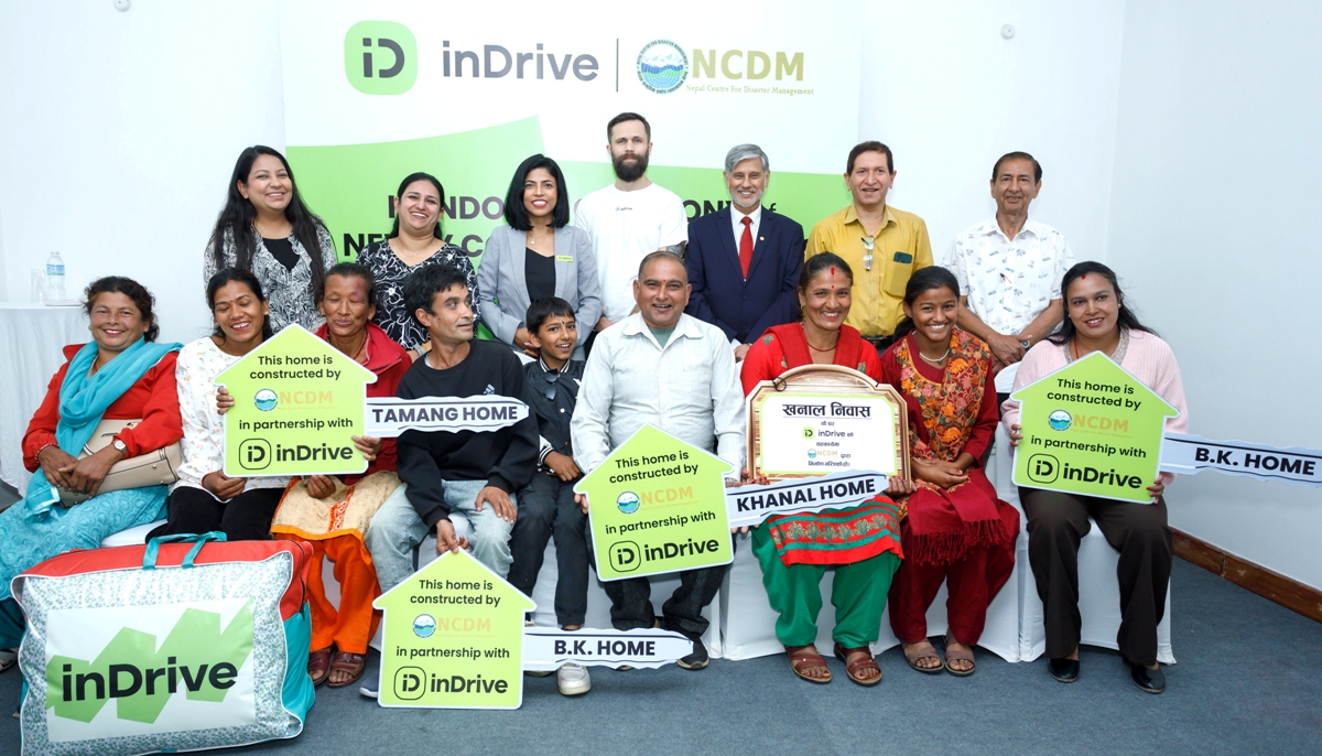 इनड्राइभद्वारा बाढी-पहिरोपीडितलाई घर हस्तान्तरण